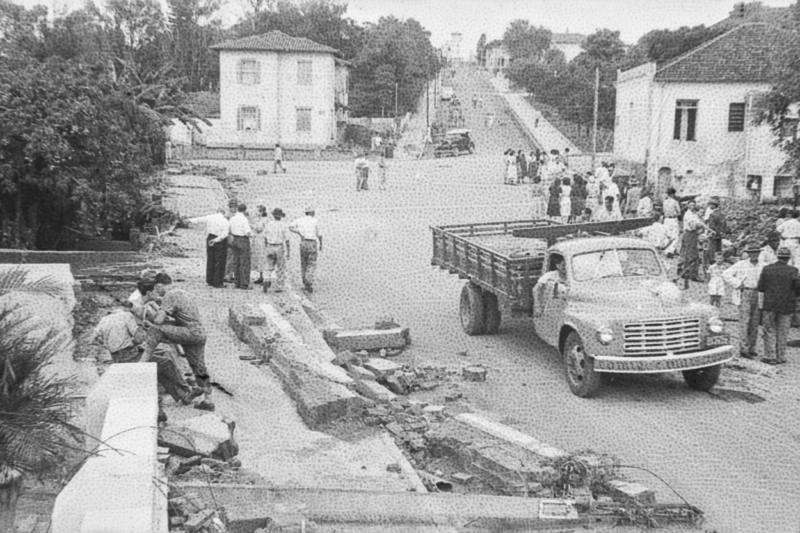 Cenário da destruição na rua Rui Barbosa.